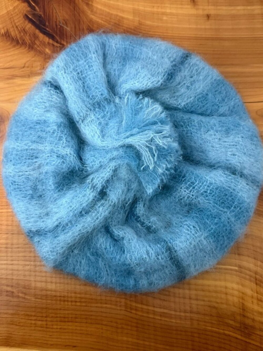 GLEN CREE 100% Mohair Blue Tone Fuzzi Beret Hat Made in Scotland.
